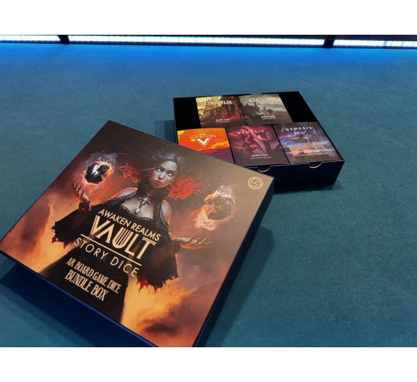 Кубики Историй: эксклюзивные Наборы кубиков для 5 игр производителя (Awaken Realms Vault: Story Dice – Dice Bundle Box)